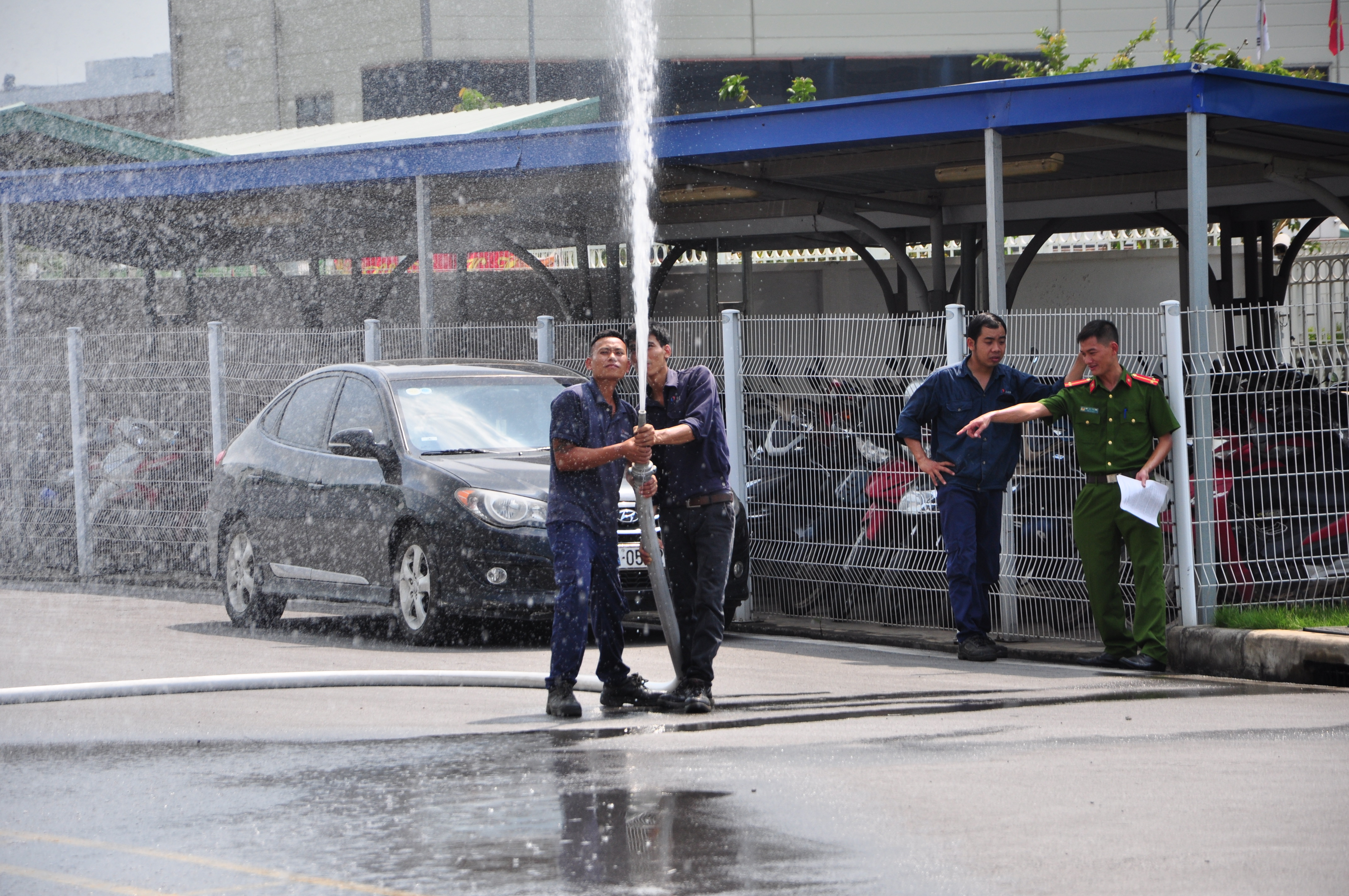 Kỹ năng phòng vệ bản thân khi xảy ra cháy